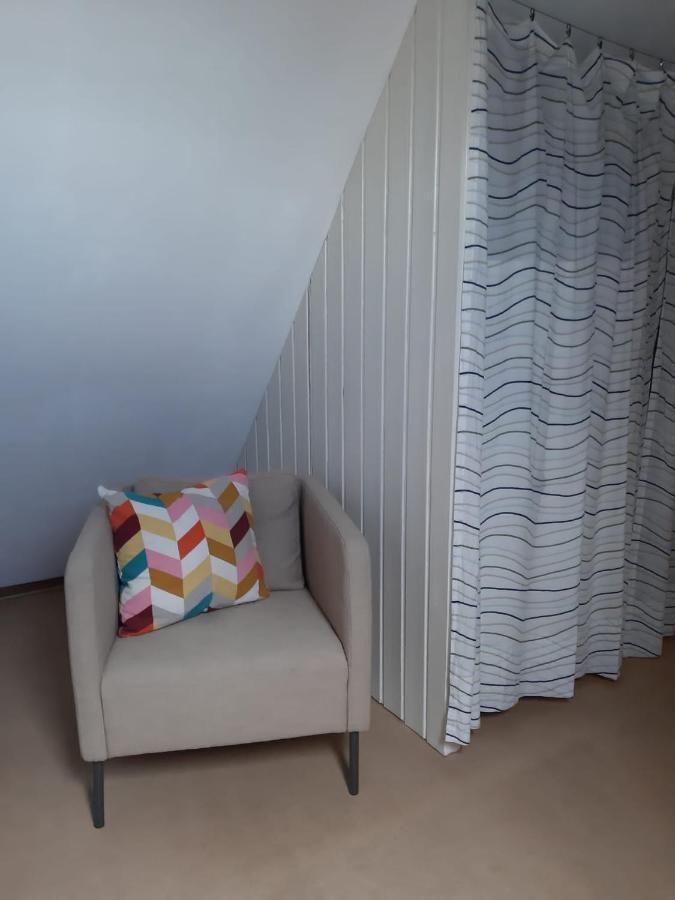 Giebelzimmer Mit Weinbergblick Stetten  Екстер'єр фото